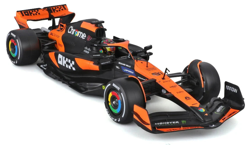 Bburago F1 with Helmet 1:24 2024 F-1 McLaren MCL38 #81 Piastri in Showcase