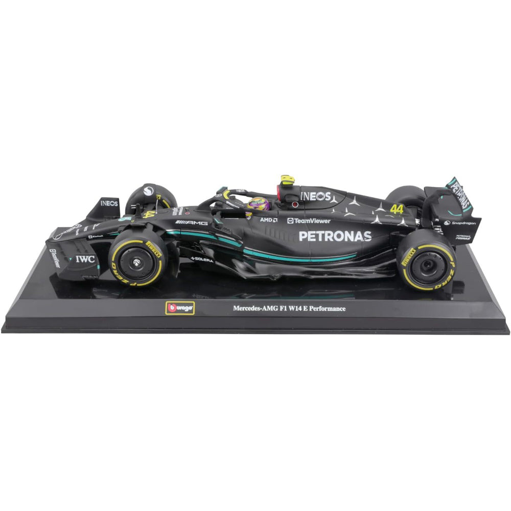 Bburago 1:24 2023 F-1 Mercedes W 14 No.44 Hamilton in Showcase Diecast Model