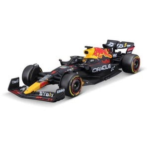 Oracle Red Bull Racing RB18 No.1 Max Verstappen Japan GP World Champion Model 1:43