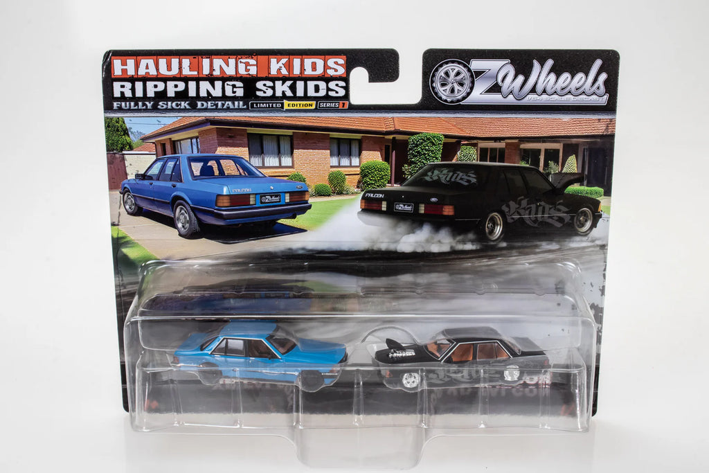 1:64 FSD R1 Twin Sets Hauling Kids & Ripping Skids - Racing Legends